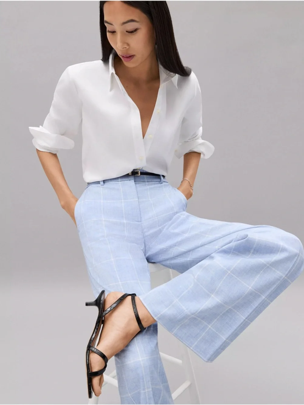 Ann Taylor White Button Down Shirt Size S NWT Classic Blouse - Picture 1 of 5
